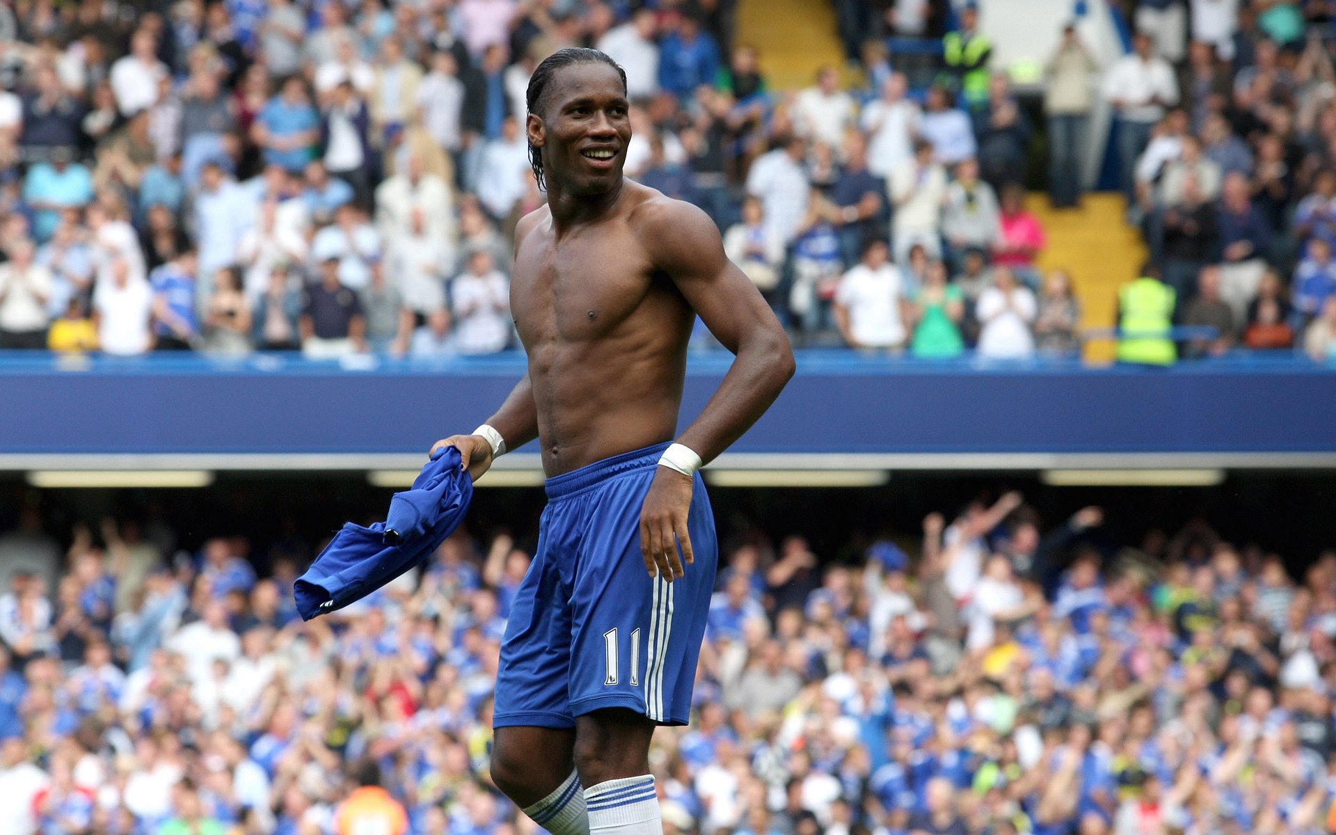 全国羽毛球锦标赛圆满落幕 新锐选手表现抢眼